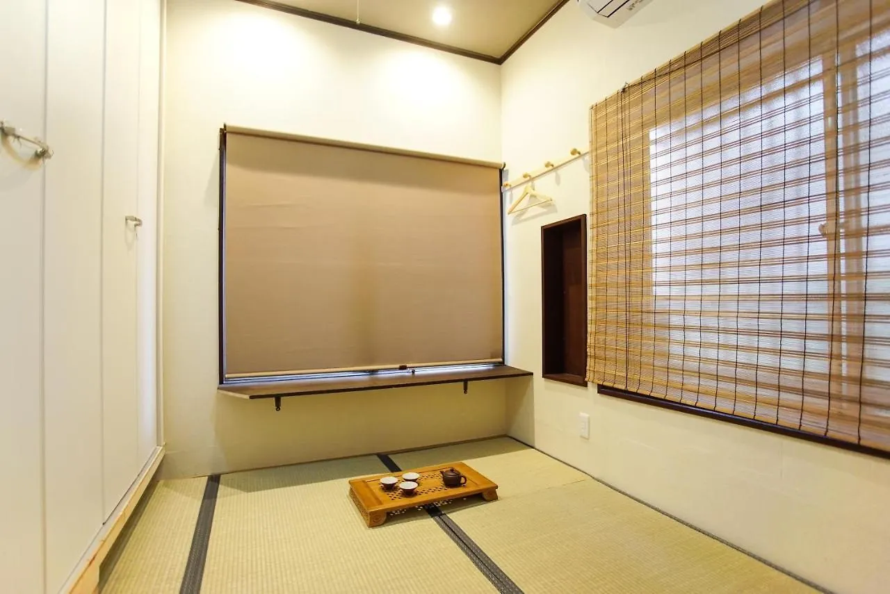 Skytree View Asakusa: 3-Minute Metro Walk, Smart Amenities Tokyo 0*,  Japan